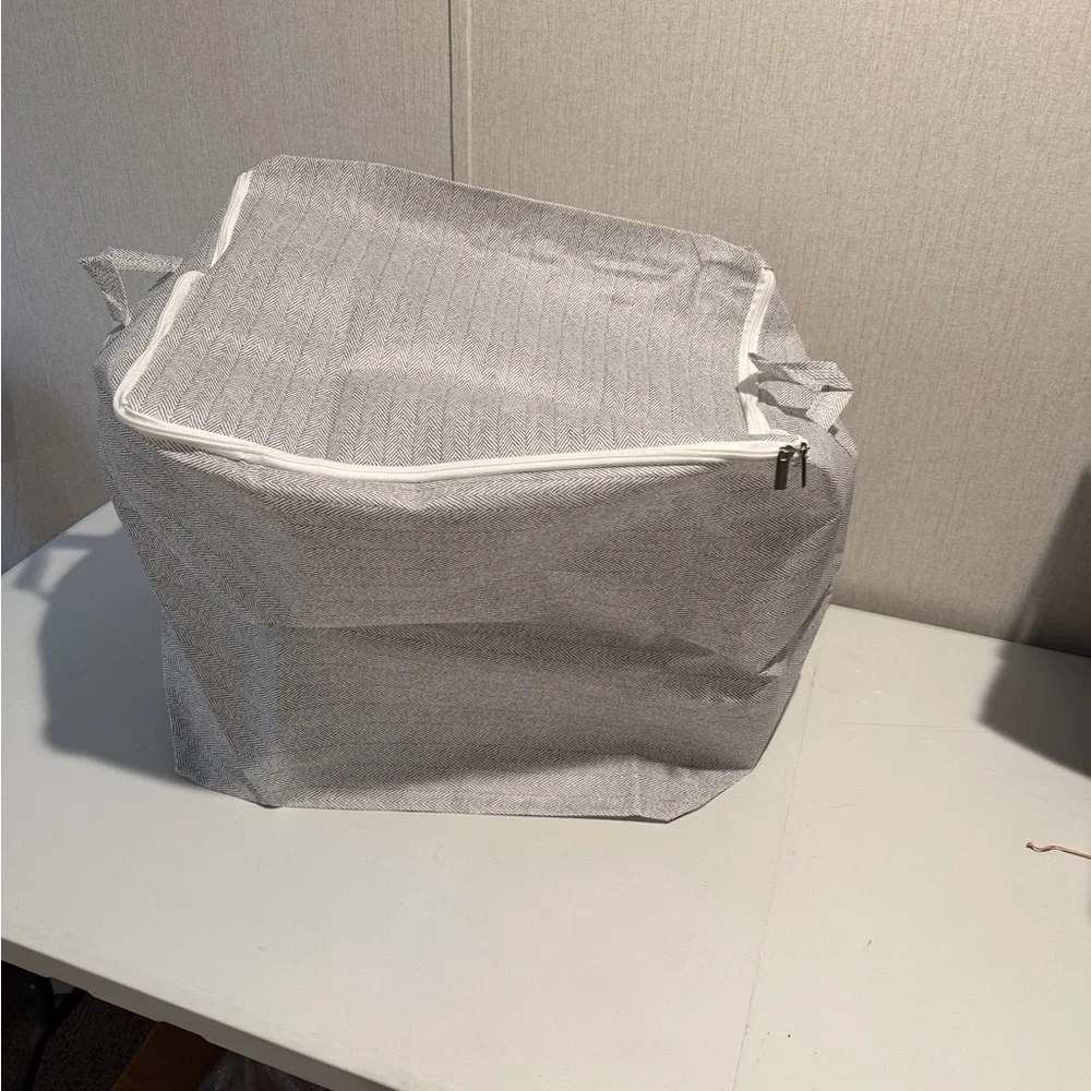 Gray Storage Bag‎ with Handles